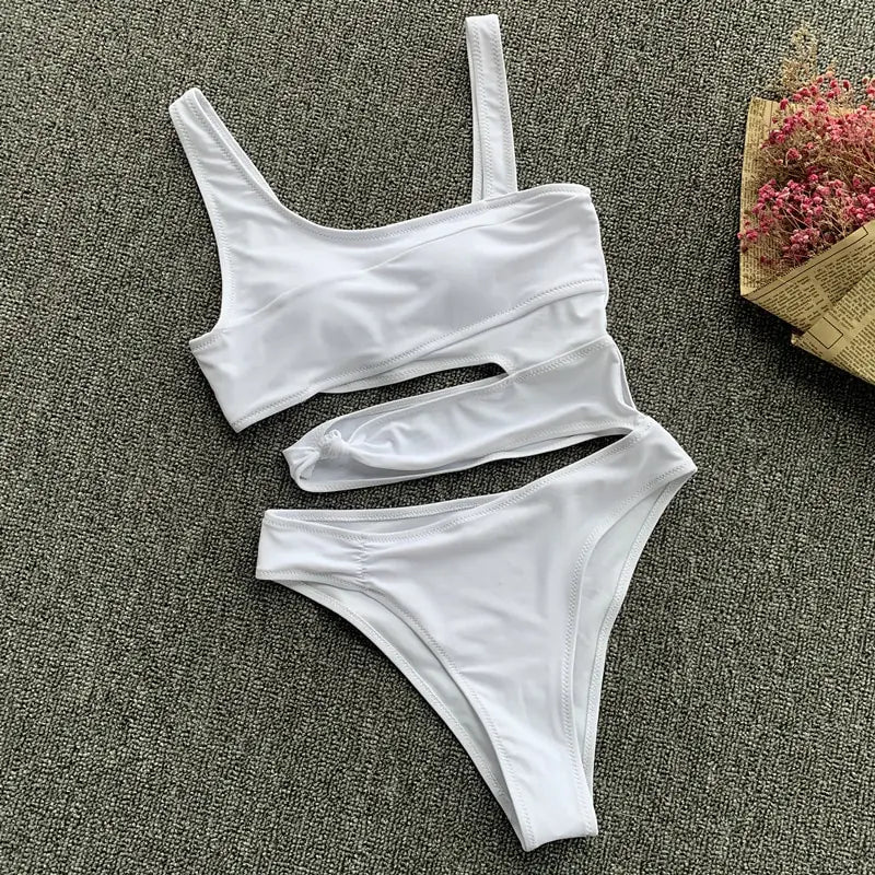 Conjunto de bikini sexy de un hombro