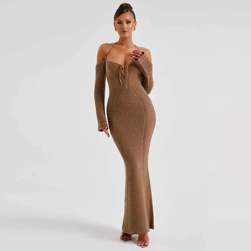Vestido de punto con hombros descubiertos
