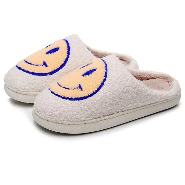 CozyFluff: Pantuflas de Franela Antideslizantes para Invierno