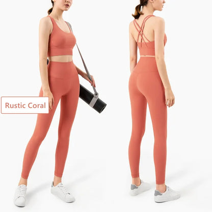 Ropa deportiva para gimnasio sin costuras