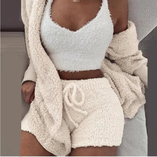CozyChic: Conjunto de Punto para Invierno