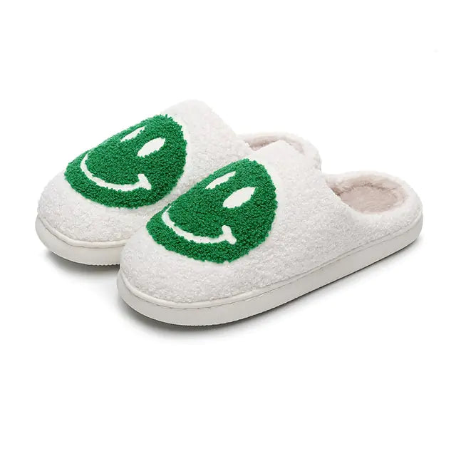 CozyFluff: Pantuflas de Franela Antideslizantes para Invierno