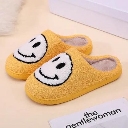 CozyFluff: Pantuflas de Franela Antideslizantes para Invierno