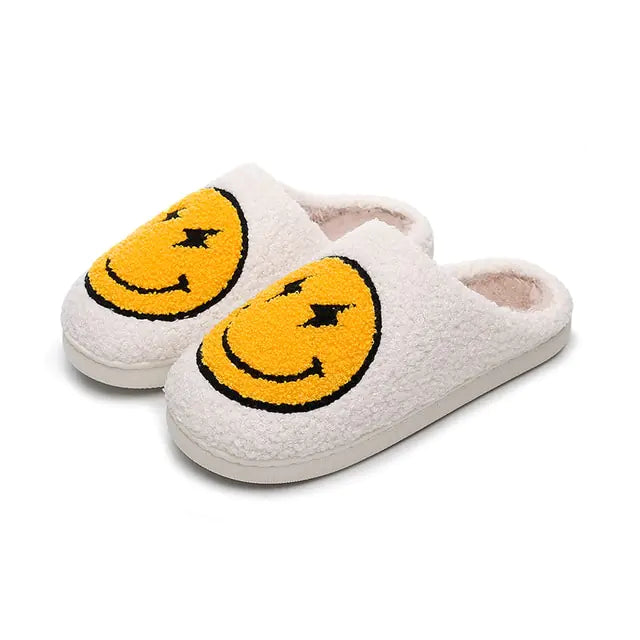 CozyFluff: Pantuflas de Franela Antideslizantes para Invierno