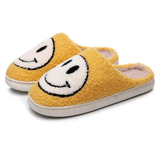 CozyFluff: Pantuflas de Franela Antideslizantes para Invierno