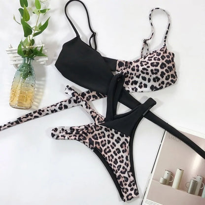 Conjunto de bikini de cintura alta con estampado de leopardo y serpiente